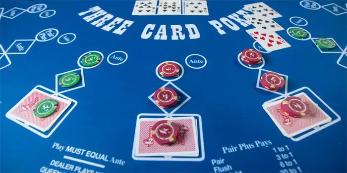 Cara Bermain Three Card Poker